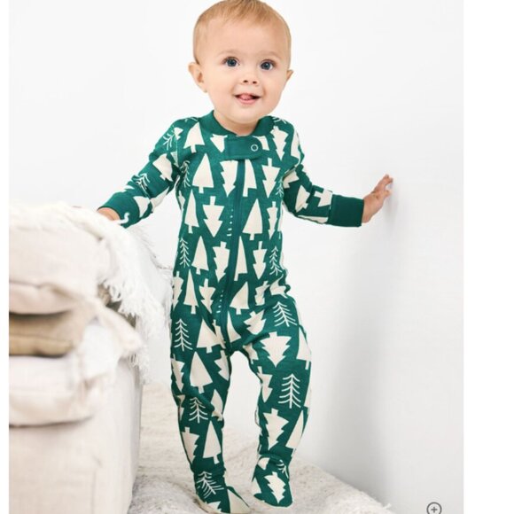 Baby Holiday Footed Zip Sleeper- Winter Green - Picture 1 of 8